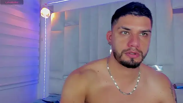 Jacoob19  online show from February 21, 6:37 pm