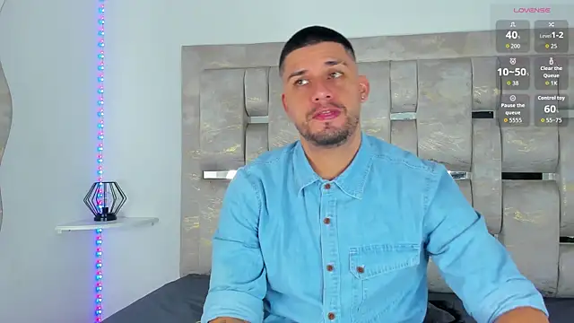 Jacoob19  online show from October 26, 2:56 am