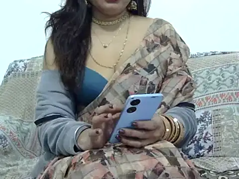 mishi kaur online show from January 19, 3:29 am