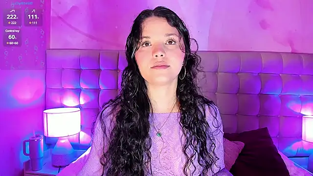 LottiCarter online show from March 23, 3:21 am