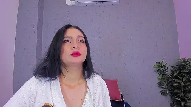 Tiffany mendez online show from March 14, 12:11 pm