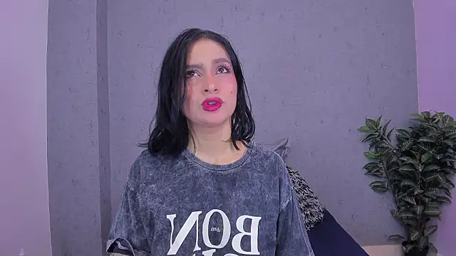 Tiffany mendez online show from March 18, 12:08 pm