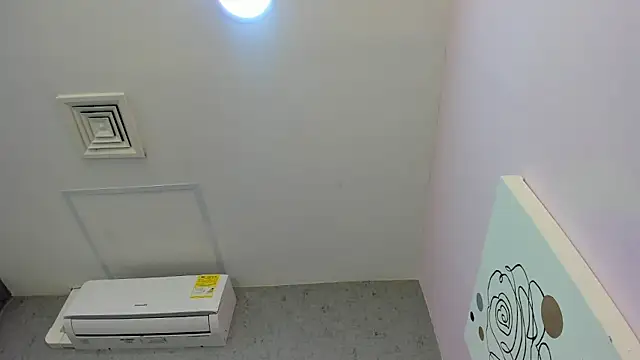 Tiffany mendez online show from December 22, 12:05 pm