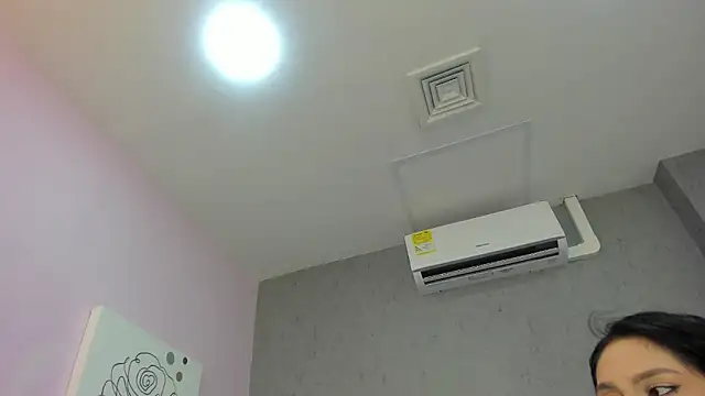 Tiffany mendez online show from November 29, 12:16 pm