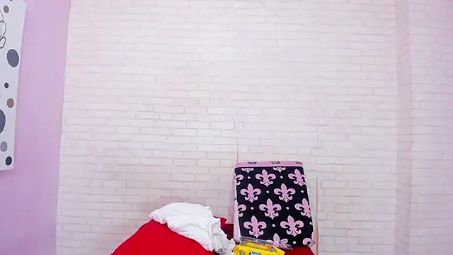 Tiffany mendez online show from September 20, 12:21 pm