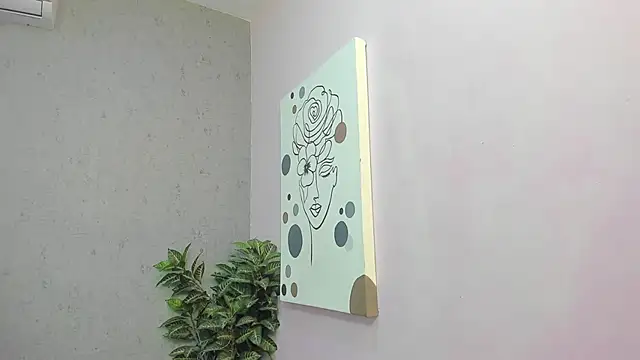 Tiffany mendez online show from April 4, 12:01 pm