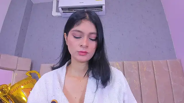 Snapshot of Tiffany_mendez chatting on July 14, 12:22 pm Tiffany mendez online show from July 14, 12:22 pm