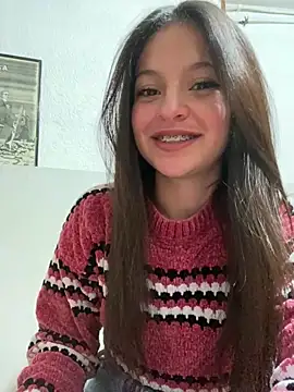 LucyEvans  online show from October 21, 3:50 am