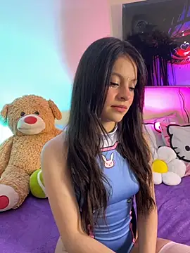 LucyEvans  online show from November 20, 3:18 am