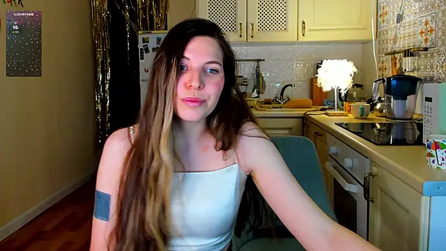 Annie aww online show from December 22, 11:41 pm