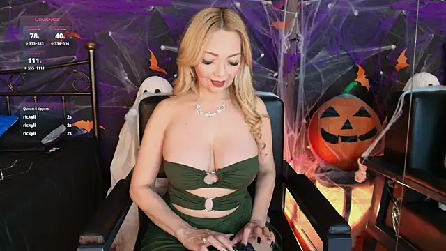 TokioMilf online show from October 25, 8:53 pm