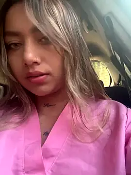 amanda-medrano1 online show from October 9, 2:06 pm