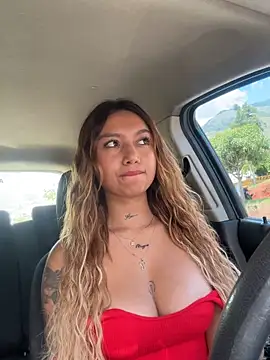 amanda-medrano1 online show from February 26, 5:10 pm