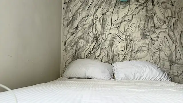 Snapshot of Saturno_v chatting on January 14, 1:15 pm Saturno v online show from January 14, 1:15 pm