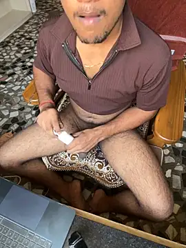 wild x predator online show from October 21, 8:03 am