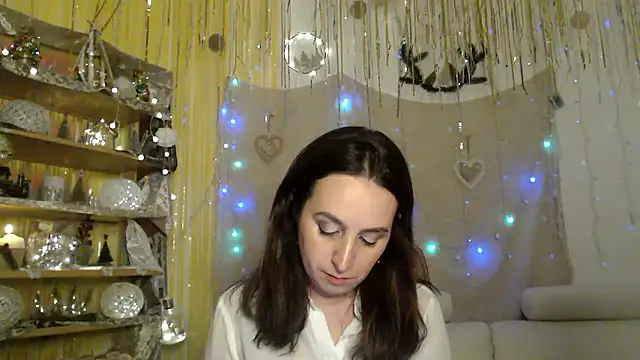 AskMeStandUp online show from January 8, 10:05 pm