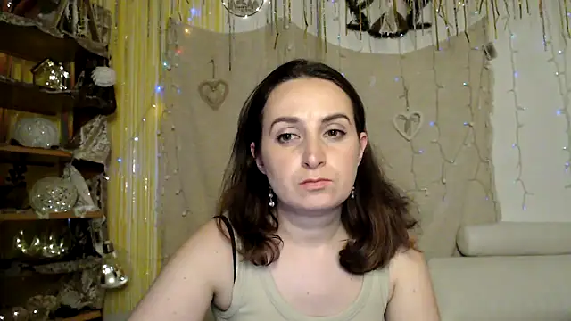 AskMeStandUp online show from February 9, 10:19 pm