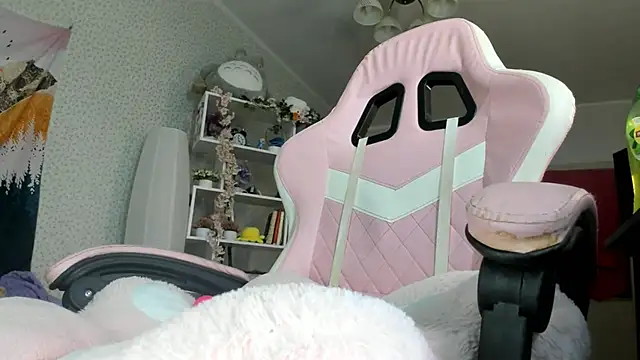 Ramona Johnson online show from October 24, 9:41 am