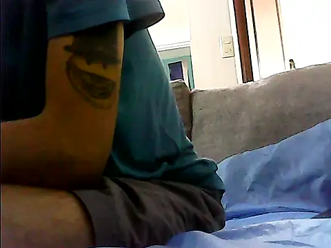 Snapshot of papi_lover12 chatting on February 20, 11:28 pm papi lover12 online show from February 20, 11:28 pm