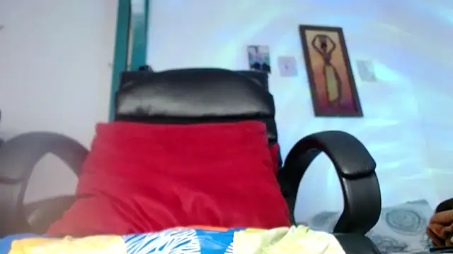 Sexy-Favgirl online show from April 3, 9:32 pm