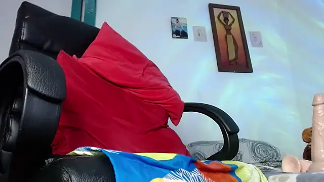 Sexy-Favgirl online show from April 6, 8:21 pm