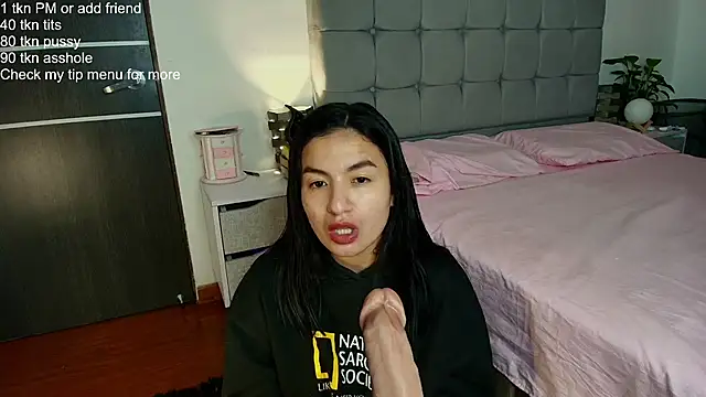 ChloeSanchezx online show from October 15, 1:37 am