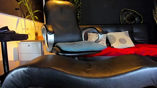 alessandro wye online show from March 3, 5:14 am