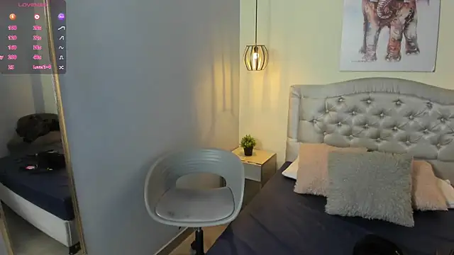Snapshot of escarleth__ chatting on June 11, 1:52 pm escarleth online show from June 11, 1:52 pm