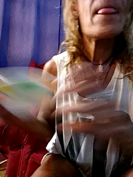 Snapshot of sabinytahot chatting on January 27, 2:53 am sabinytahot online show from January 27, 2:53 am