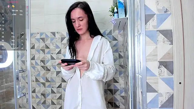 Dearly kitty online show from April 8, 1:45 pm