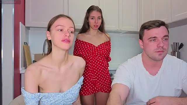 fcjuicy pussy online show from October 28, 10:36 am