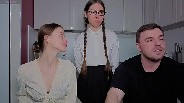 fcjuicy pussy online show from December 4, 10:25 am