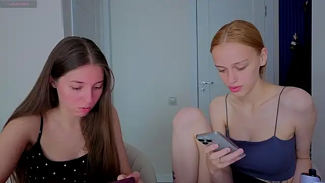 Snapshot of fcjuicy_pussy chatting on July 20, 10:39 am fcjuicy pussy online show from July 20, 10:39 am