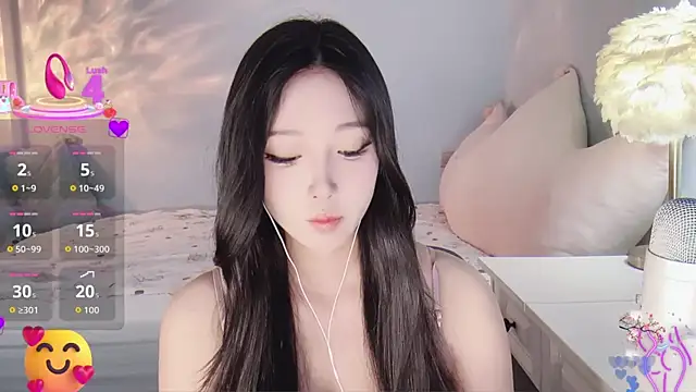 Snapshot of -Tilana- chatting on September 14, 12:22 am -Tilana- online show from September 14, 12:22 am