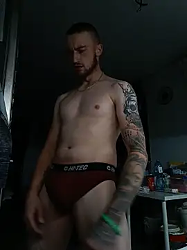 Snapshot of wariacik0024 chatting on November 5, 11:08 pm wariacik0024 online show from November 5, 11:08 pm