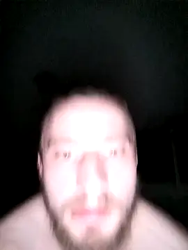 wariacik0024 online show from April 14, 11:10 pm