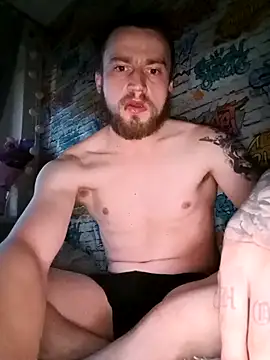 wariacik0024 online show from April 19, 3:29 am