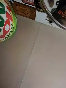 lilbishmiss online show from March 16, 2:41 am