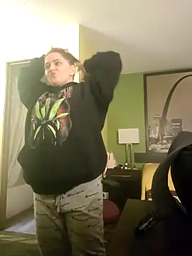 lilbishmiss online show from February 21, 5:42 am