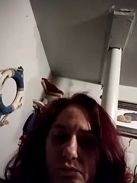 lilbishmiss online show from February 17, 10:18 pm