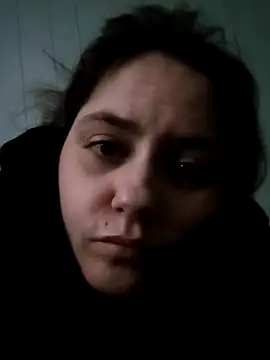 Snapshot of lilbishmiss chatting on February 25, 9:53 am lilbishmiss online show from February 25, 9:53 am