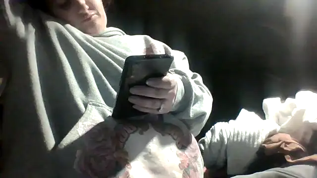 lilbishmiss online show from March 19, 1:27 am