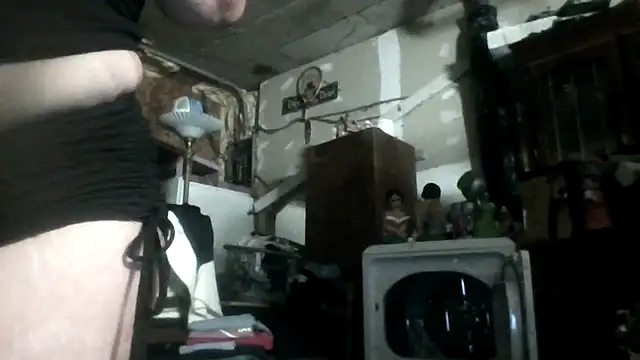 lilbishmiss online show from May 31, 3:18 pm