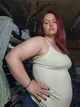 Snapshot of lilbishmiss chatting on July 16, 10:56 am lilbishmiss online show from July 16, 10:56 am
