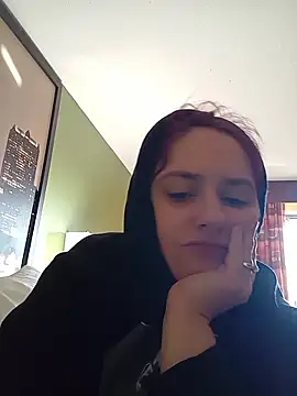 lilbishmiss online show from February 11, 2:39 pm