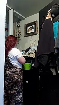 lilbishmiss online show from December 16, 5:17 pm