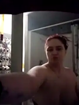 lilbishmiss online show from February 16, 4:33 am