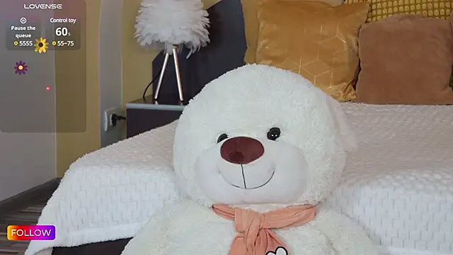 Sarah-Hart online show from February 22, 8:40 am