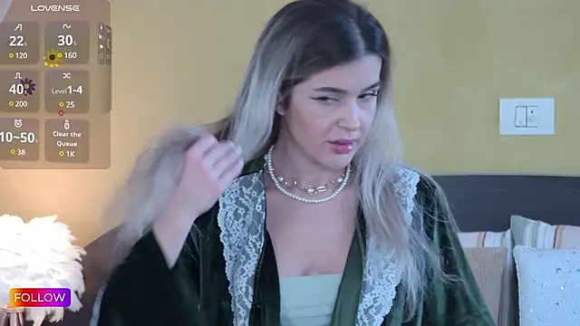 Sarah-Hart online show from March 4, 5:21 am