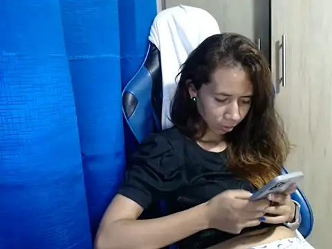 Snapshot of Erotic_latina chatting on March 1, 11:58 pm Erotic latina online show from March 1, 11:58 pm